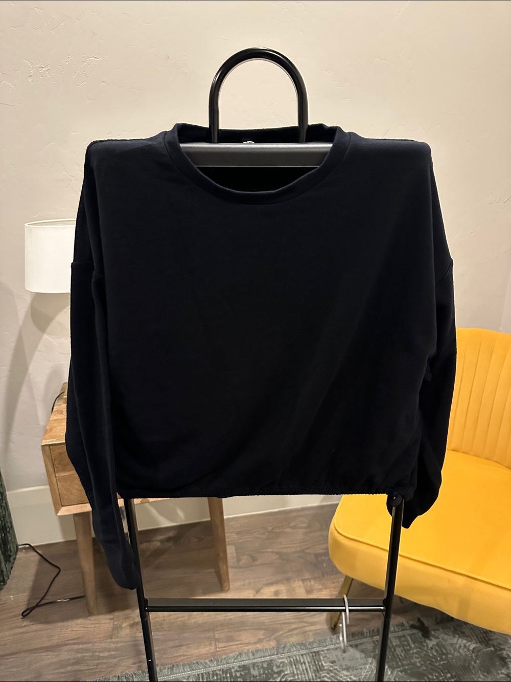Fabletics Black Cropped Crewneck Sweatshirt